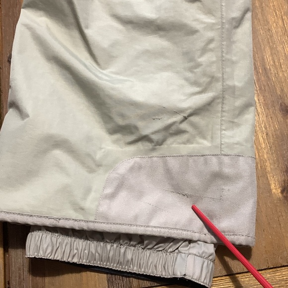 EMS-Eastern Mountain Sports System Three snowpants - Large Long (32”) khaki/tan - Picture 4 of 11